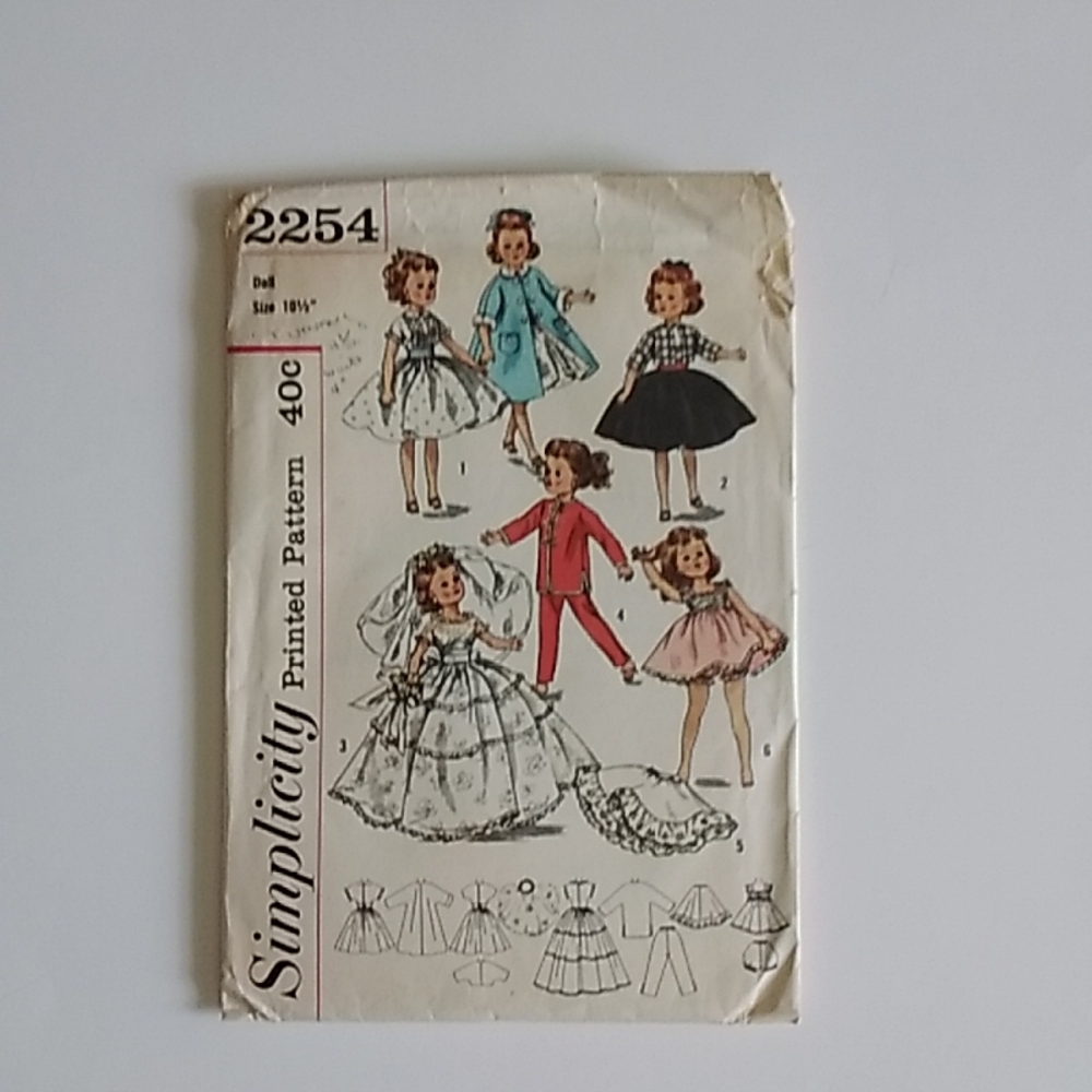 Simplicity 10.5" Doll Pattern #2254 Full Doll Wardrobe
